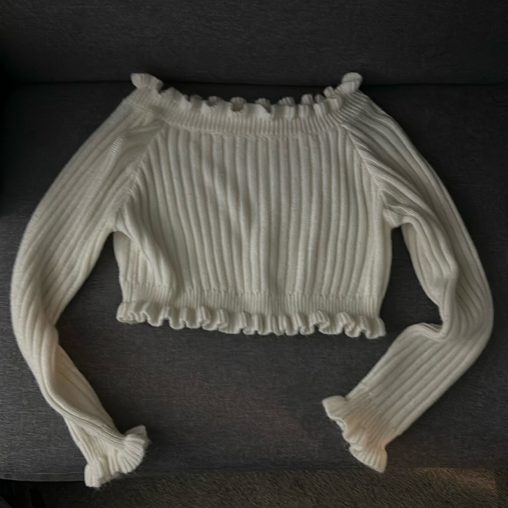 Cropped sweater